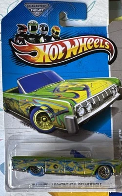 Hot Wheels 2013 Treasure Hunts HW City '64 Lincoln Continental кабриолет B96 - Изображение 1 из 4