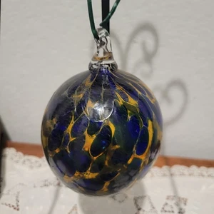 Hand Blown Art Glass Witch Ball Orb Ornament Suncatcher Blue Yellow 3" 2010 sign - Picture 1 of 8