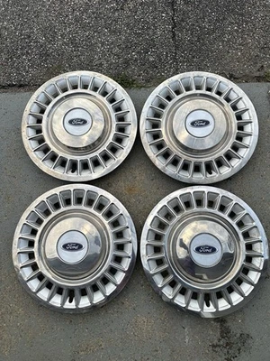 4 Tapacubos Ford Crown Victoria 16” 98-02 cubiertas de rueda P71 Police 1W73-1130-AB Foto 1 de 4