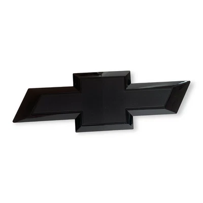 Emblema de pajarita de puerta trasera premium completamente negro para Chevrolet Silverado 1500 2500 3500 Foto 1 de 3