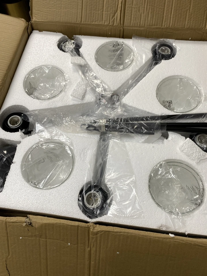 Lámpara de araña Maxim 12266CDBK Acadia 5 luces 26" de ancho - negra Foto 1 de 3