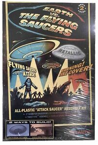 ATLANTIS MODEL KIT EARTH VS THE FLYING SAUCER UFO INVADERS ASSEMBLY NEW SEALED