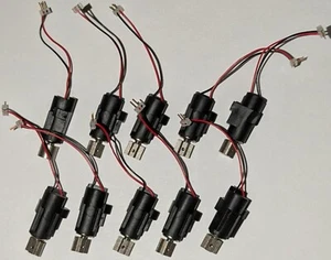 10 X Vibrating Mini Motor w 1.38" Leads - 1.3 VDC - 22mm x 10mm - 80mA - 7000RPM - Picture 1 of 7