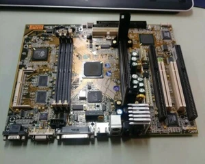 PWA-TYPHOONB BD 316693700001-R04 PENTIUM II MOTHERBOARD intel - Picture 1 of 3