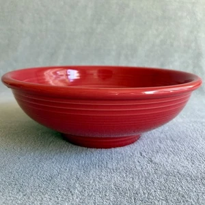 Homer Laughlin Fiesta Ware Scarlet Pedestal 9.75" Serving Bowl USA Red - Picture 1 of 10