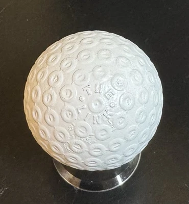 RARE VINTAGE "THE LINK” GOLF BALL-REPAINTED-CIRCLES LINKED LIKE A CHAIN - Image 1 of 4