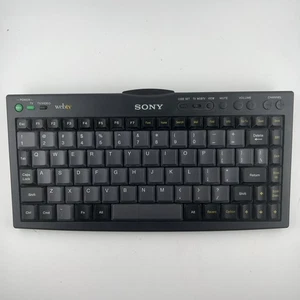Sony WebTv Wireless Keyboard KI-W200 Model: SWK-8640 - Picture 1 of 13