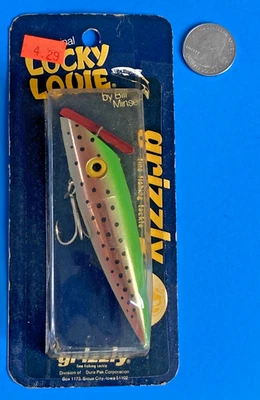 Винтажная НОВАЯ винтажная ПРИМАНКА LUCK LOUIE Bill Minser Fish Plug Rainbow 4 дюйма J-PLUG SALMON - Изображение 1 из 4