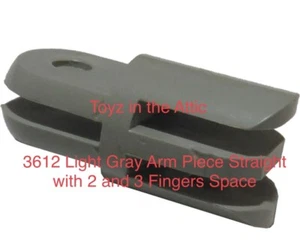 Lego 1x 3612 Light Gray Arm Piece Straight with 2 and 3 Fingers 6882 - Picture 1 of 1