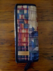 Donna Sharp Geometric Patchwork Quilted Clutch Snap Wallet - Picture 1 of 12