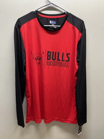 NBA Chicago Bulls basketball long sleeve shirt size large New! athletic mens Cover
