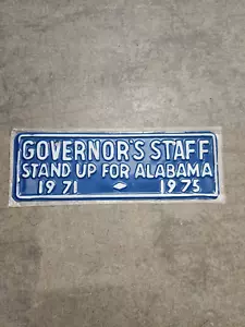 Governatori Staff Stand Up For Alabama 1967 1971 Vecchia Targa Vanità Insegna In rilievo - Foto 1 di 7