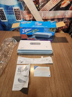 ZIPLOC Vacuum Sealer System Model  V151 - Image 1 of 4