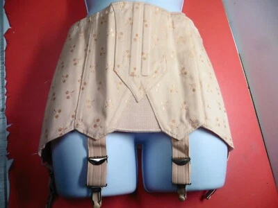 Gaine porte jarretelle vintage des années  60 -70 - Brigitte - Photo 1/4