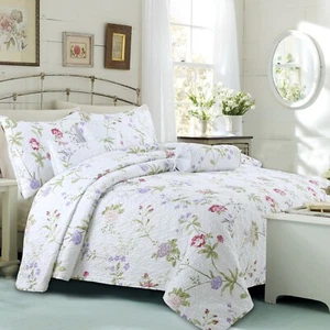 Lucie Light Pink Lavender Floral 3-Piece Quilt Set, Bedspread, Coverlet - Picture 1 of 7