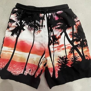 SHEIN Boys Swim Trunks Shorts Swimsuit Palm Tree Hawaiian Print Size 10Y - Picture 1 of 5