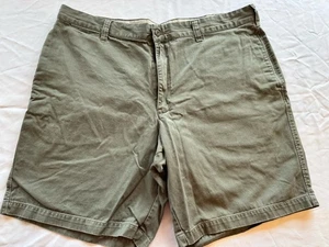 Men’s Tailored Shorts - Green - Blue Harbour - Size 44 - Picture 1 of 8