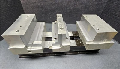 Dual Station Vise & Jaws Workholding Milling Chick Qwik Lok Style? Machinist  - Image 1 of 4