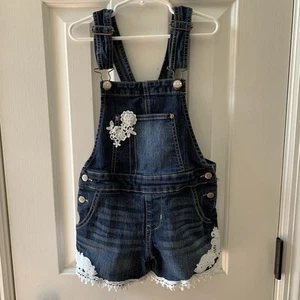 Jordache Girls Classic Denim Short Overalls Lace Detailing Size Small 6-6X - Picture 1 of 13