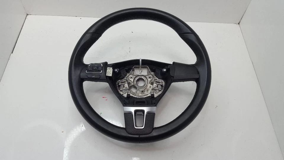 Volante Volkswagen Passat 725058 2014 Foto 1 de 4