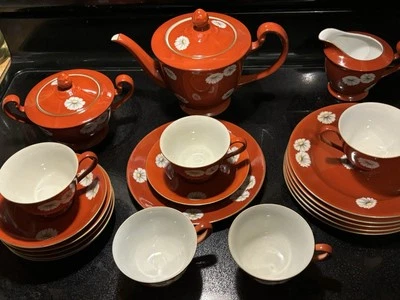 Juego de té vintage Nippon Toki Keisha Noritake - patrón de margarita roja Foto 1 de 4