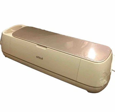 Cricut Maker 4 密封盒 — 第 1/4 张图片