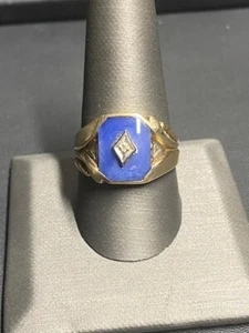 MEN'S YELLOW GOLD LAB-CREATED SAPPHIRE AND DIAMOND SIGNET RING SIZE 10 - Picture 1 of 8