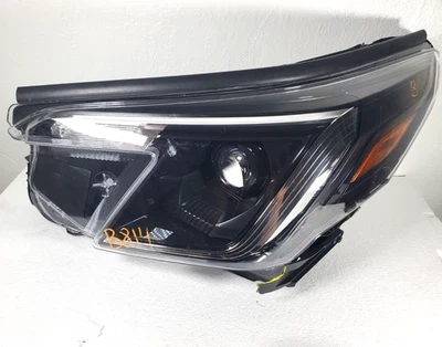 Juego de faros LED para Subaru Forester 2022-2024, lado conductor Foto 1 de 4
