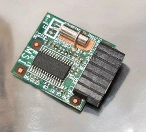 Puce Infineon MSI ms-4136 TPM 1,0 module plate-forme de confiance testée EA1407 - Photo 1/2