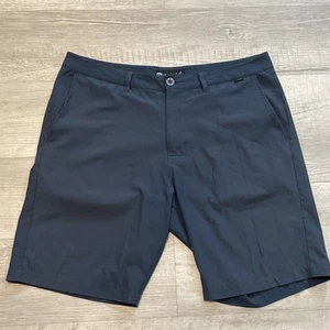 Travis Mathews Golf Shorts Mens 38 Navy Pocket 9" inseam Stretch Casual Performa - Picture 1 of 6
