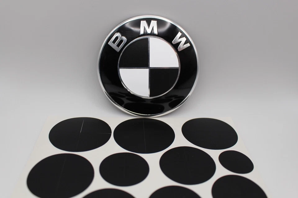 Pegatinas superpuestas emblema negro mate 128 135 128i 135i E82 1M serie 1 para BMW Foto 1 de 3