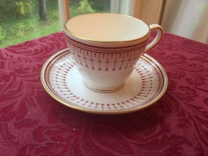 Spode Kensington cup and saucer - Picture 1 of 8