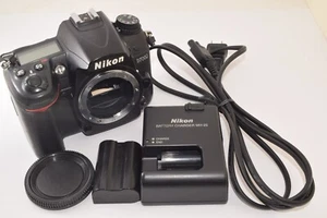 Nikon D7000 digitale 16,2-MP-Spiegelreflexkamera nur Gehäuse Auslösungen: 18817 aus Japan 2505122 - Bild 1 von 12