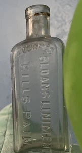 Antique Sloan's Linament Kills Pain 3 Ounce Glass Bottle - Picture 1 of 3
