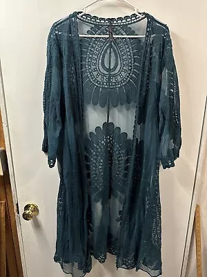 Kimono plumero delantero abierto de encaje para mujer Lane Bryant verde azulado 18/20 Foto 1 de 4