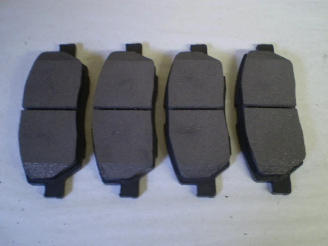 Front Brake Pads Fits Suzuki Carry DA52T DB52T DA62T DG52T DH52T DG62T Models - Image 1 of 1