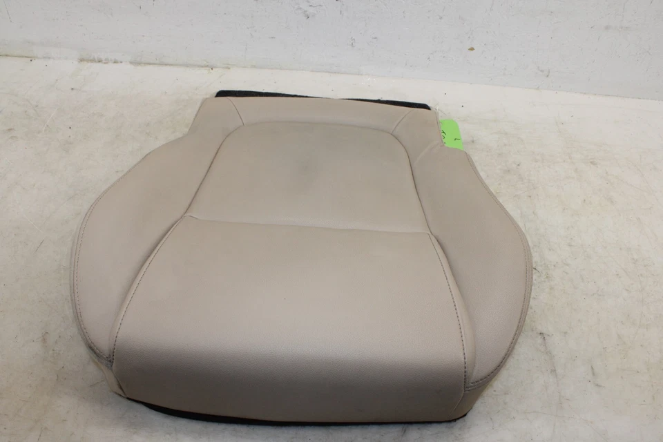 Cojines de asiento inferior delantero izquierdo Jaguar XE 2017-2019 OEM JG85 Foto 1 de 4