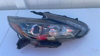 Faro izquierdo nissan altima 2016-2018 Foto 1 de 4