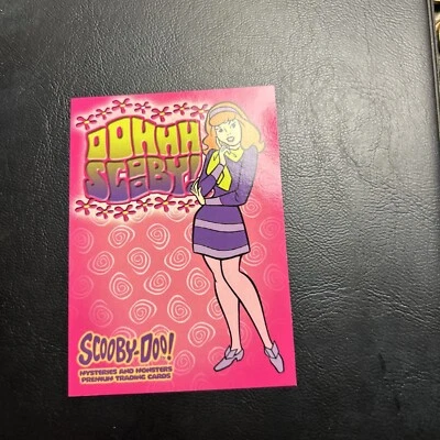 Jb14 Scooby Doo Mysteries And Monsters 2003 Inkworks S6 Daphne Sticker Oohhh - Image 1 of 2