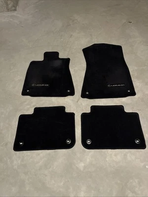 Lexus GS350 GS450H (2013-2015) (RWD) 4pc OEM Genuine CARPET FLOOR MATS (Black) - Image 1 of 4