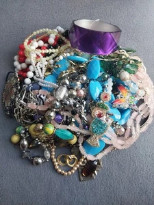 Konvolut fast alle tragbaren Vintage bis modernen Modeschmuck 2Ib+ - Bild 1 von 6