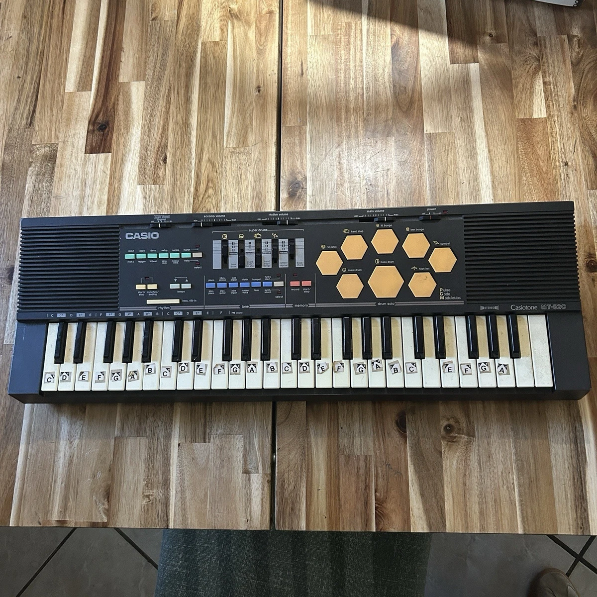 Casio MT-20 ホワイト☆ビンテージミニシンセサイザー☆希少レア☆ Casio MT-20 ホワイト☆ビンテージミニシンセサイザー☆希少レア