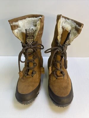 Cushe Alpine Cone Waterproof Suede  Boots Womens Size 7 Faux Fur - Image 1 of 4