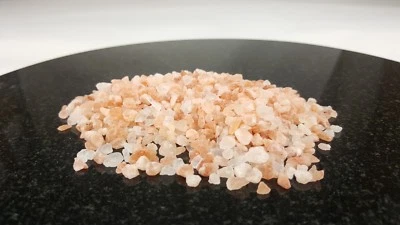 Sal rosa del Himalaya - 25 g a 1 kg - Sal de grado alimenticio para jaboneras exfoliantes y baño - Imagen 1 de 3