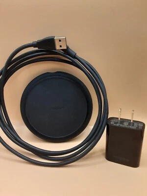 mophie 10w Qi Fast Charge Wireless Charger - Image 1 of 4