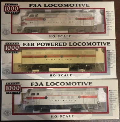 LIFE-LIKE PROTO 1000 HO - F3 Diesel Locomotive - ABA Set - Burlington - Image 1 of 4