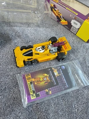 X-Transbots Berserkar Warrior. Figura de acción sobrecalentamiento MX-XVI-T modelo de juguete Foto 1 de 2