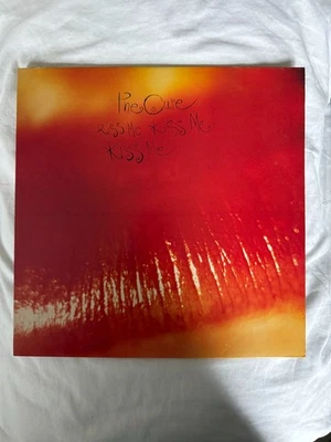 The Cure -  Kiss me, Kiss me, Kiss Me.  Vinyl double LP - Image 1 of 4