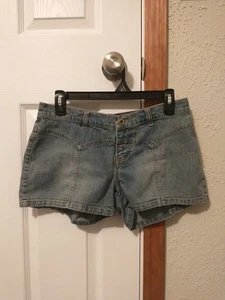 Vtg Glo By JLo Juniors/Women's Denim Shorts Sz 5 - Picture 1 of 10