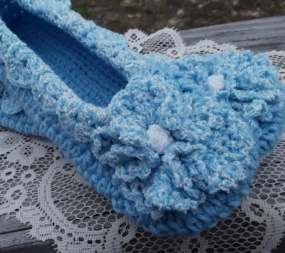 New Small Handmade Crochet Women's Bedroom Slippers Pansy Blue & Frosted White - Image 1 of 2